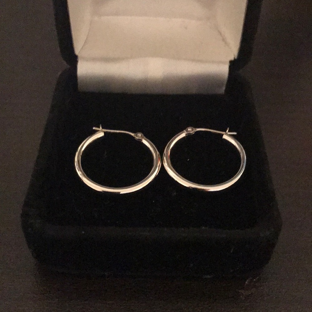 NWT small white gold hoops